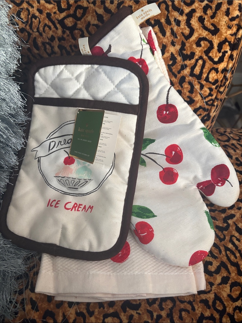 Kate Spade Ice Cream & Cherries Kitchen set (oven mitt ,towel & pot holder)NWT
